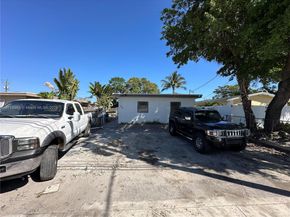 565 NE 32nd St, Oakland Park FL 33334