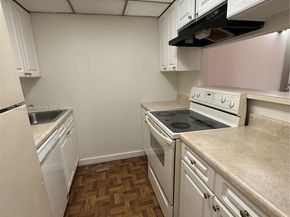 5995 Washington St 232, Hollywood FL 33023