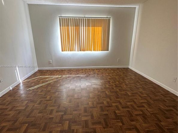 5995 Washington St 232, Hollywood FL 33023