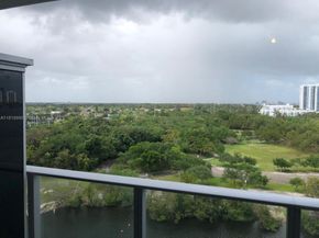 16385 Biscayne Blvd 1005, North Miami Beach FL 33160