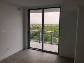 16385 Biscayne Blvd 1005, North Miami Beach FL 33160