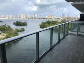 16385 Biscayne Blvd 1005, North Miami Beach FL 33160