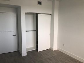 16385 Biscayne Blvd 1005, North Miami Beach FL 33160
