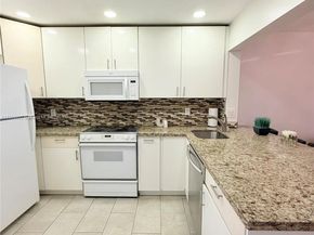 2081 S Ocean Dr 308, Hallandale Beach FL 33009