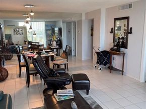 427 Golden Isles Dr 11J, Hallandale Beach FL 33009