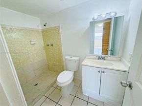 3610 NW 21st St 205, Lauderdale Lakes FL 33311