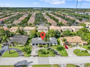 801 NW 203rd St, Miami Gardens FL 33169