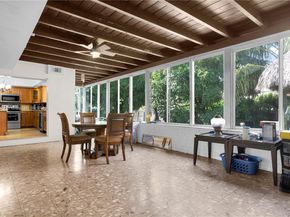 801 NW 203rd St, Miami Gardens FL 33169