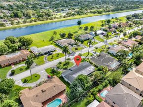 801 NW 203rd St, Miami Gardens FL 33169
