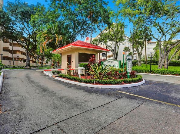 6911 Environ Blvd 1K, Lauderhill FL 33319