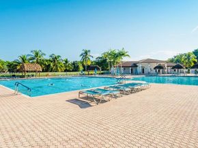 3700 Oak Ridge Ln, Weston FL 33331