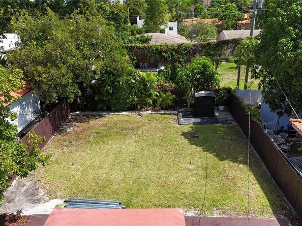 2949 SW 14th St, Miami FL 33145