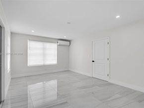 19525 NW 38th Ct, Miami Gardens FL 33055