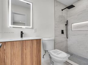 19525 NW 38th Ct, Miami Gardens FL 33055