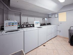 130 S Shore Dr 3C, Miami Beach FL 33141