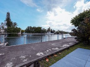 130 S Shore Dr 3C, Miami Beach FL 33141