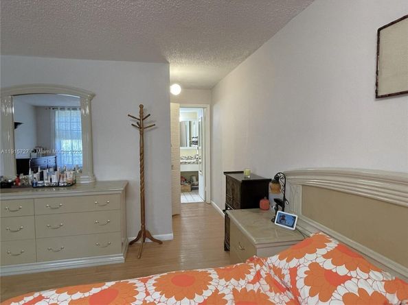 6904 N Kendall Dr F408, Pinecrest FL 33156