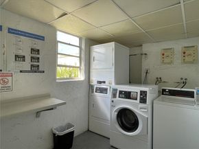 6904 N Kendall Dr F408, Pinecrest FL 33156