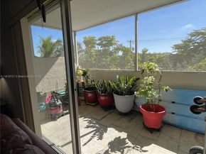 6904 N Kendall Dr F408, Pinecrest FL 33156