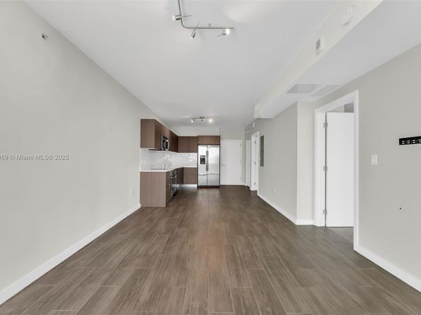 1600 SW 1st Ave 703, Miami FL 33129