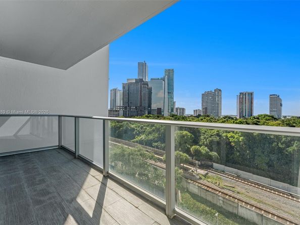 1600 SW 1st Ave 703, Miami FL 33129
