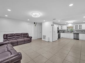 1821 SW 98th Ter, Miramar FL 33025