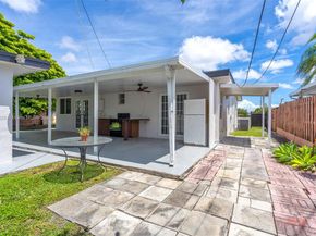 11030 SW 42 St, Miami FL 33165