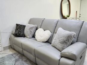 2116 Monroe Ter, Hollywood FL 33020