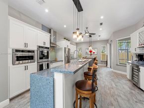 2021 SE 17th Ave, Homestead FL 33035