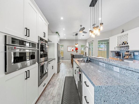 2021 SE 17th Ave, Homestead FL 33035