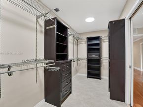 661 NW 66th Ave, Plantation FL 33317