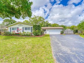 661 NW 66th Ave, Plantation FL 33317