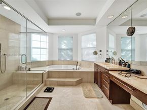 1575 Windjammer Way, Hollywood FL 33019