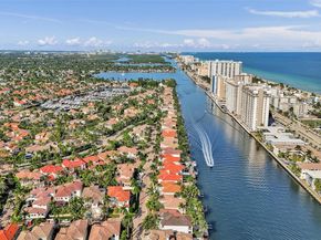 1575 Windjammer Way, Hollywood FL 33019