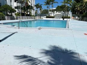 498 NW 165th St Rd D407, Miami FL 33169