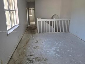 933 N Harbor Vw N, Hollywood FL 33019