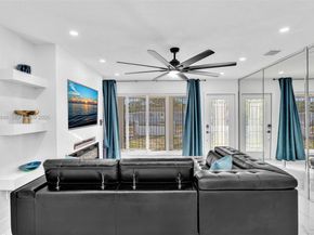 560 N Perviz Ave, Opa-Locka FL 33054