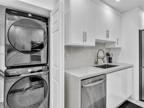 560 N Perviz Ave, Opa-Locka FL 33054