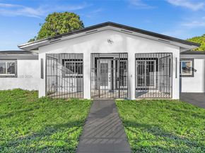 560 N Perviz Ave, Opa-Locka FL 33054
