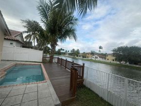 13877 SW 50th St, Miramar FL 33027