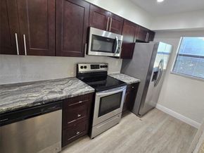 4020 Del Rio Way, Sunrise FL 33351