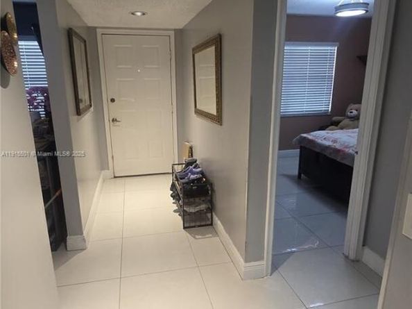 12500 SW 5th Ct 307M, Pembroke Pines FL 33027