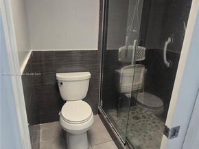 12500 SW 5th Ct 307M, Pembroke Pines FL 33027