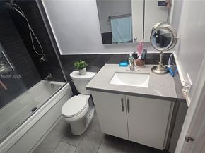 12500 SW 5th Ct 307M, Pembroke Pines FL 33027