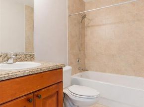 59 SE 3rd Ave 59, Hallandale Beach FL 33009