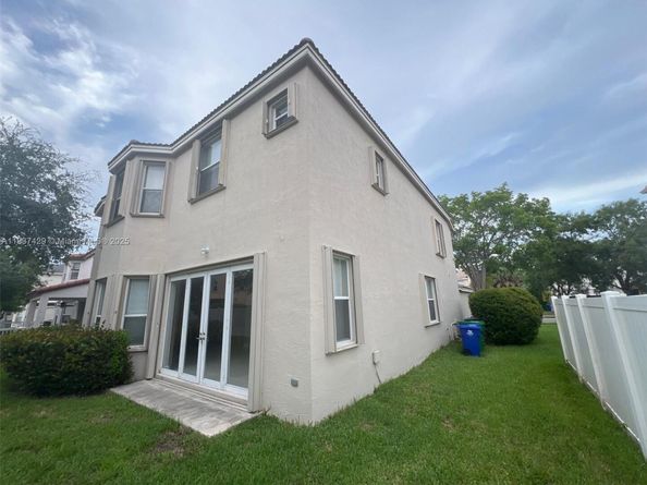 4934 SW 158th Way, Miramar FL 33027