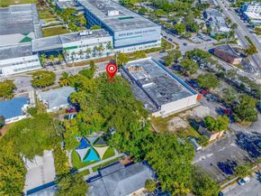 760 NE 131st St, North Miami FL 33161