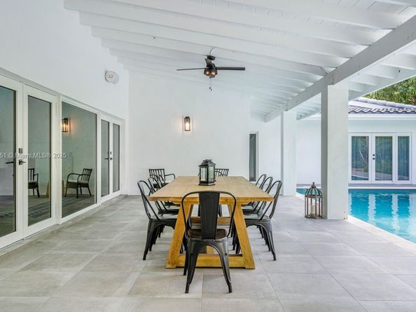 6140 SW 121st St, Pinecrest FL 33156