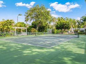 6140 SW 121st St, Pinecrest FL 33156