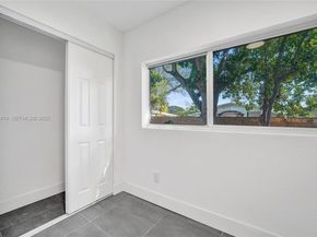 680 SW 29th Ter, Fort Lauderdale FL 33312